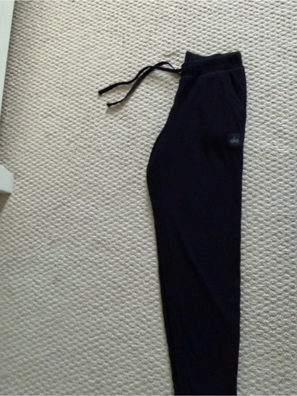 Alo Black Drawstring Joggers